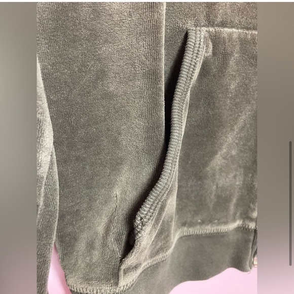 Vintage Brown Juicy Couture Sweatsuit Set - Iconic, Cozy, Size Small - Picture 9 of 9